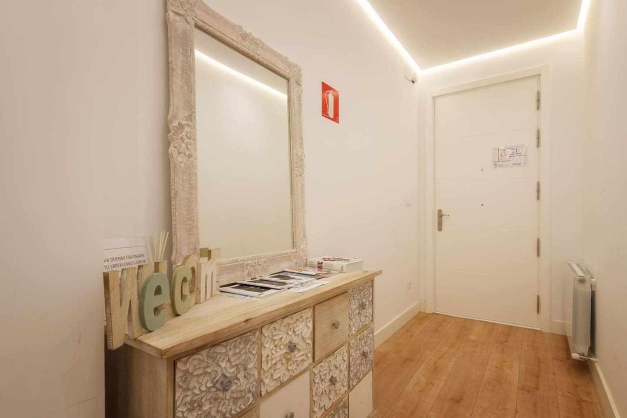 Estrena Glamour Y Guggenheim Μπιλμπάο Εξωτερικό φωτογραφία